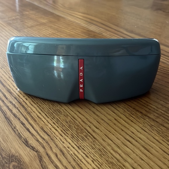 Prada Sunglasses - Picture 5 of 7